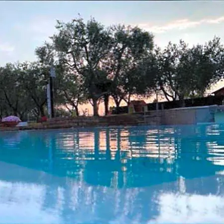 شقة فندقية Ulivi 4*